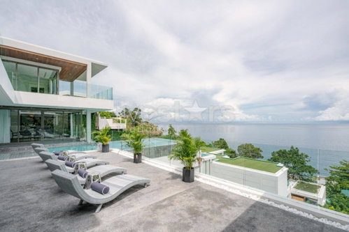 Amazing 6 bedrooms villa facing the sea 3913673593