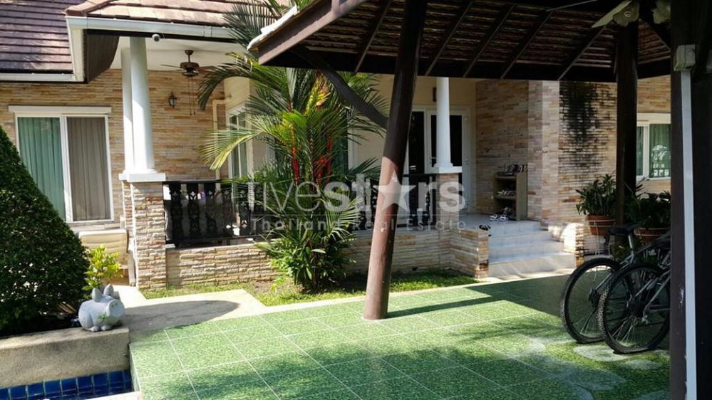 4 bedroom house for sale in Pattaya South 2710523199