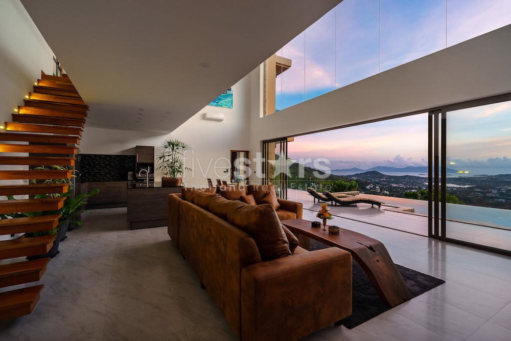 Amazing 4 bedrooms villa for sale in Chaweng Noi Hill 3131583834
