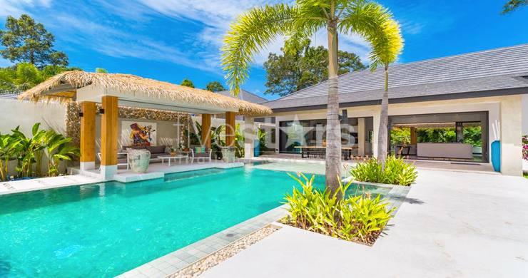 3 bedrooms Balinese style villa for sale in Maenam area 3727444369
