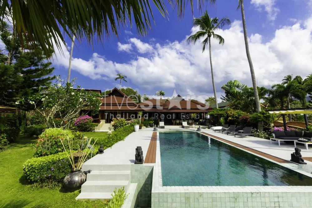 BEAUTIFUL BEACHFRONT VILLA NEAR TONG KRUT 209016297