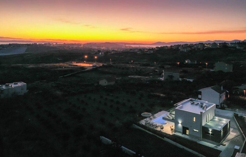 Spectacular Sea View Home in Split 1922639926