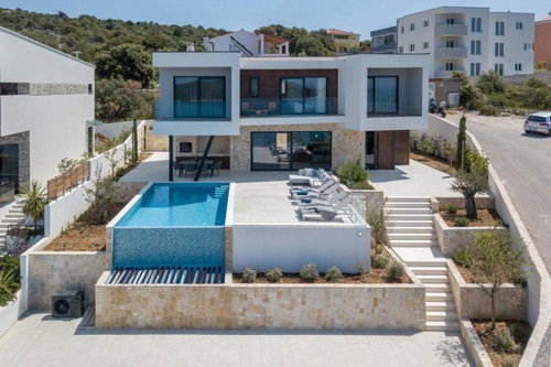 Luxurious Villa Ražanj 598653084