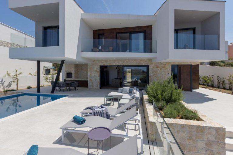 Luxurious Villa Ražanj 598653084