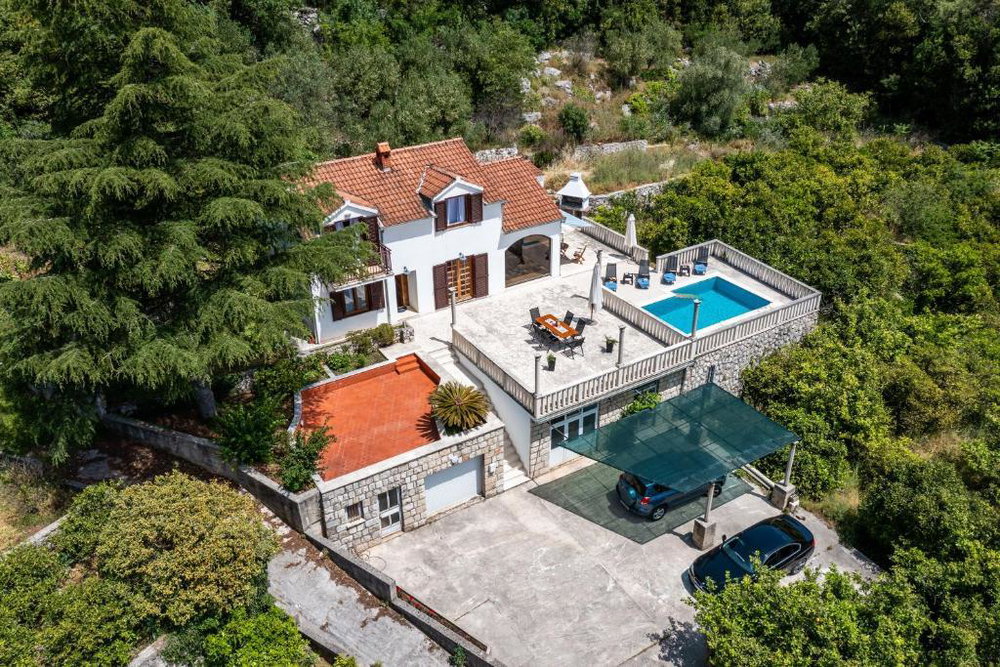 Luxury Countryside Villa with Private Pool & Stunning Views Near Dubrovnik 3010271860