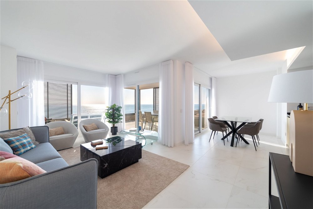 Seafront penthouse in Punta Prima, Torrevieja 938351186