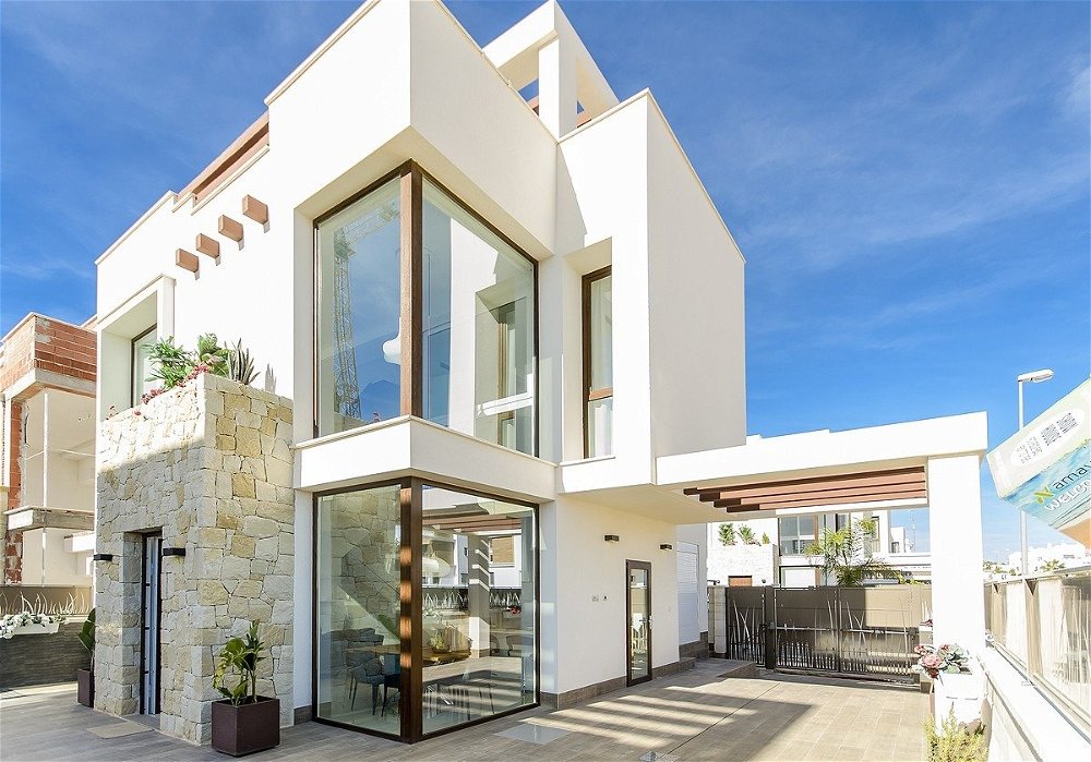 Villa for sale in Los Montesinos 246822557