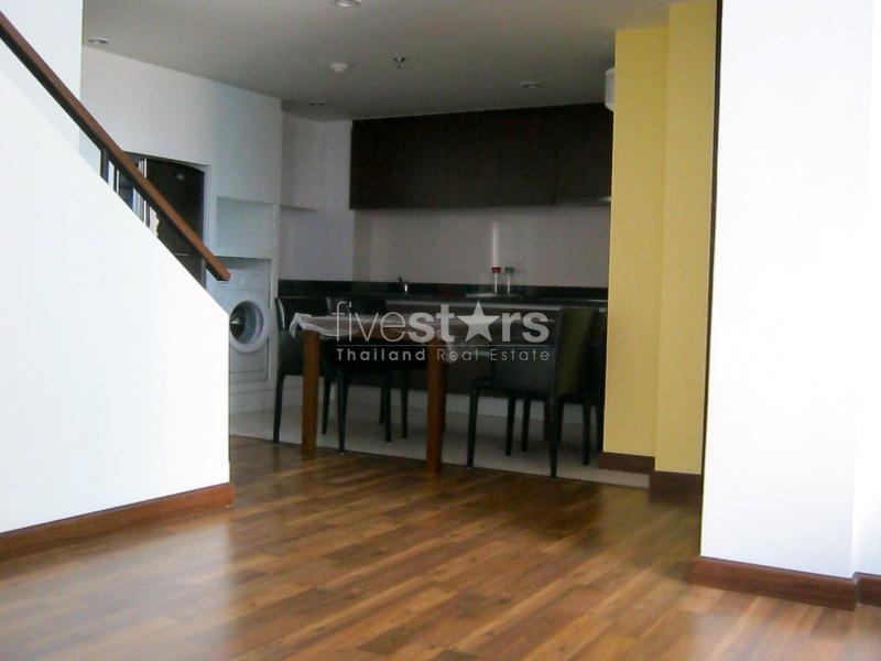 bright apartment/duplex with 2 bedrooms close BTS 1615271998