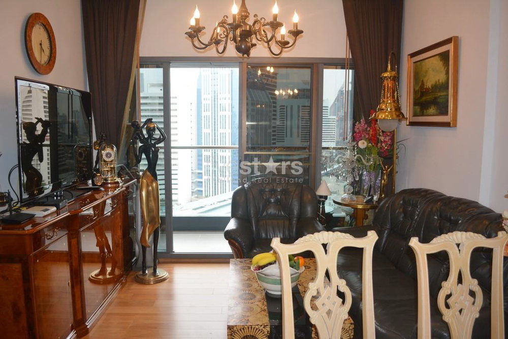 2 bedroom condo for sale close to BTS Nana Station 2156754148