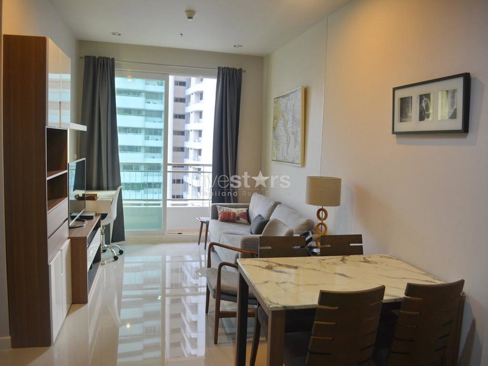 1-bedroom high floor condo in the Nana/Petchaburi area 414838679
