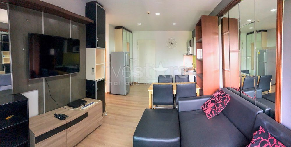 2-bedroom low rise condo for sale close to Phromphong BTS station 2125148266