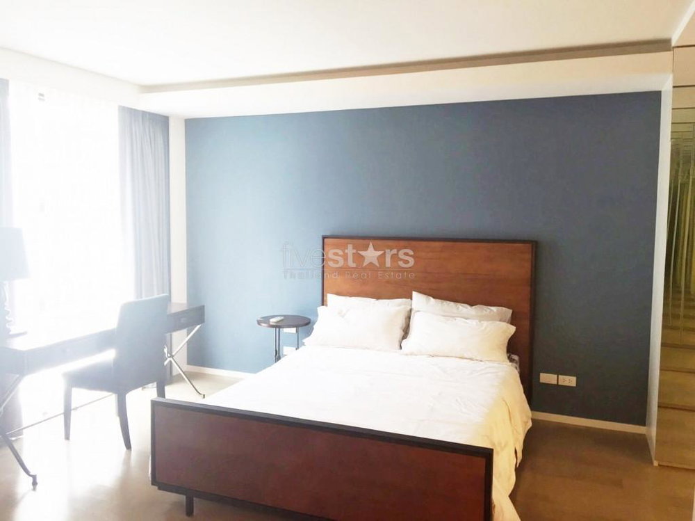 Nicely decorated 1 bedroom apartment in a few steps to Ekamai BTS station 4159947119