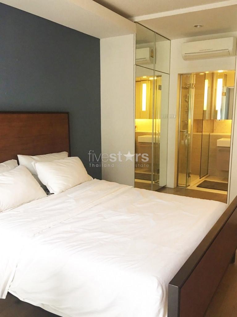 Nicely decorated 1 bedroom apartment in a few steps to Ekamai BTS station 4159947119