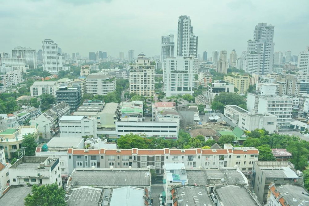 3-bedroom high floor corner unit close to BTS Asoke & MRT Sukhumvit 1661327673