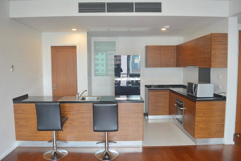 3-bedroom high floor corner unit close to BTS Asoke & MRT Sukhumvit 1661327673
