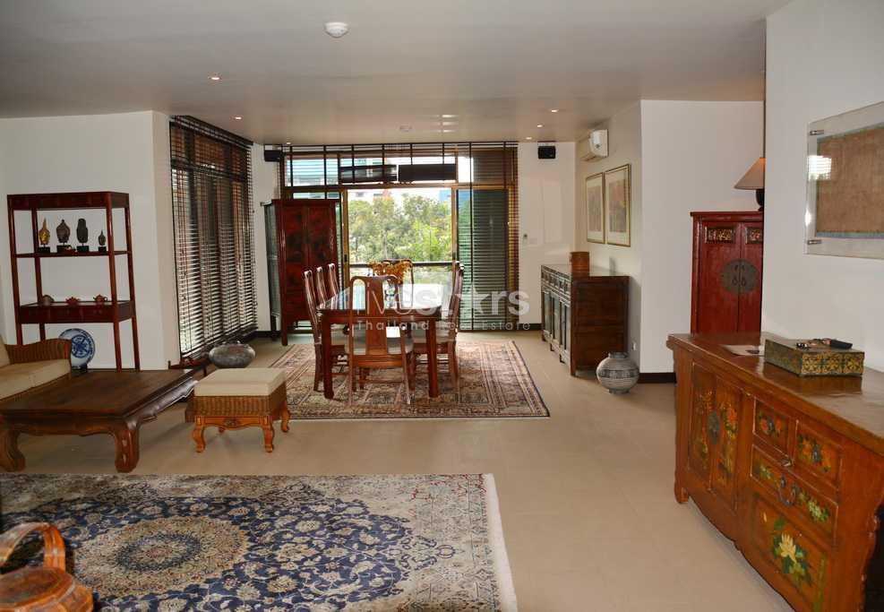 3-bedroom very spacious condo in mid-rise cozy residence 1398398296