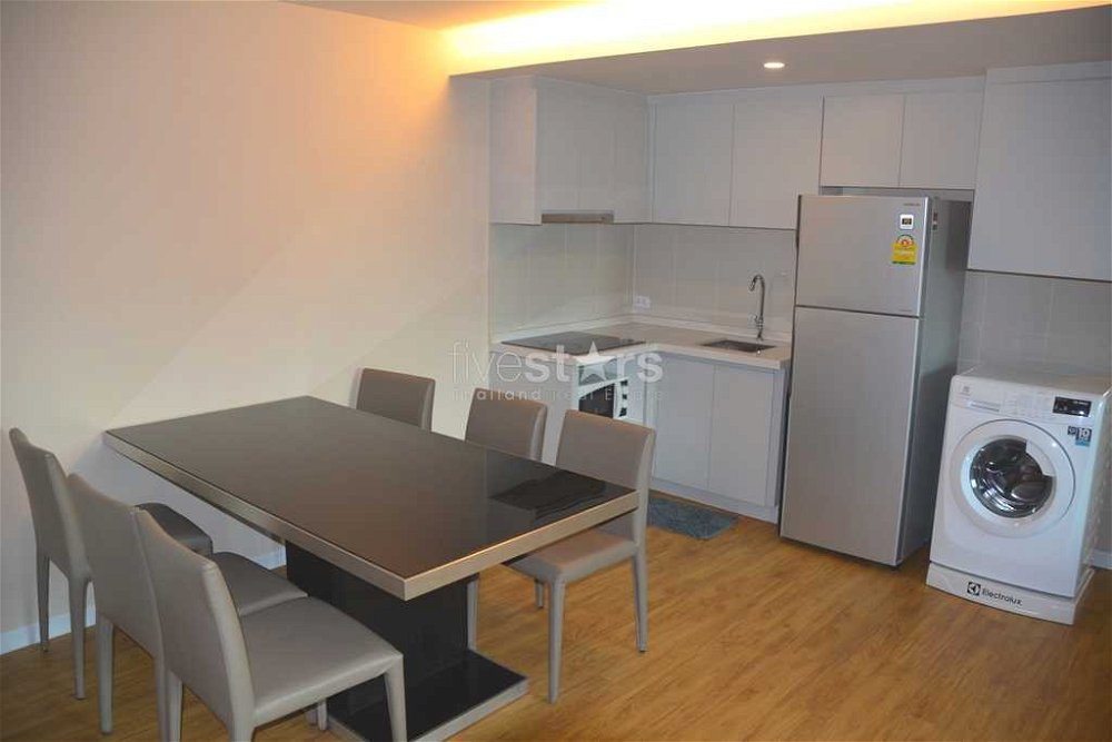 Two-bedroom corner unit in Nanglinchee area 43148050