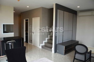 2-bedroom modern duplex right next BTS Thonglor 3683752551