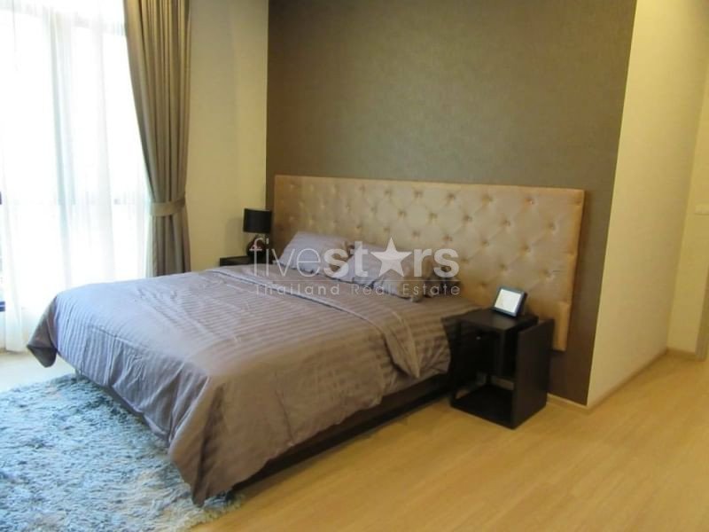 4 bedroom condo for sale on Ekkamai to Phetchaburi 1999918576