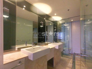 3 bedroom high floor condo for sale on Sathorn 510112351
