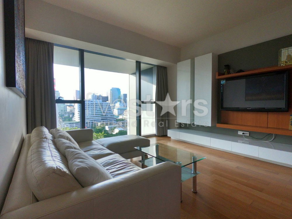 Stunning modern 2-bedroom condo for sale in Sathorn 1259878206