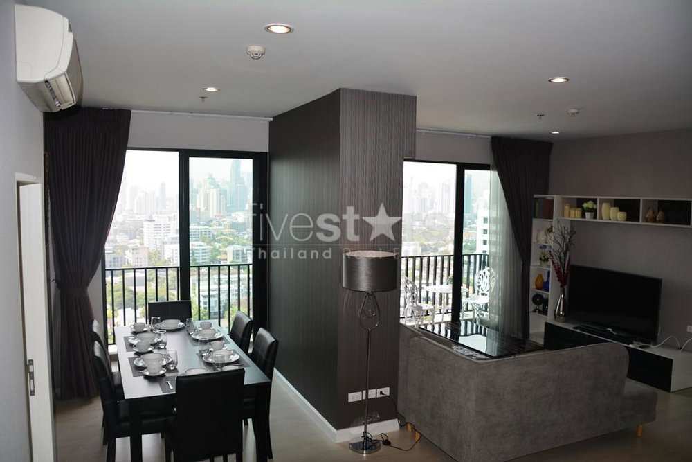 3-bedroom high floor corner unit located in the Petchaburi/Thonglor area 91047632