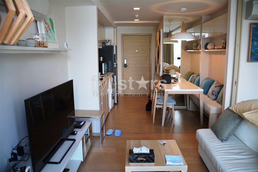 1 Bedroom Luxury Condominium for sale close to Thonglor BTS 2219557122