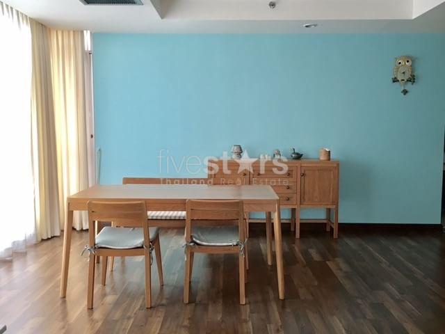 Lovely 2 bedrooms condominium for sale close BTS Rajdamri 2012382383