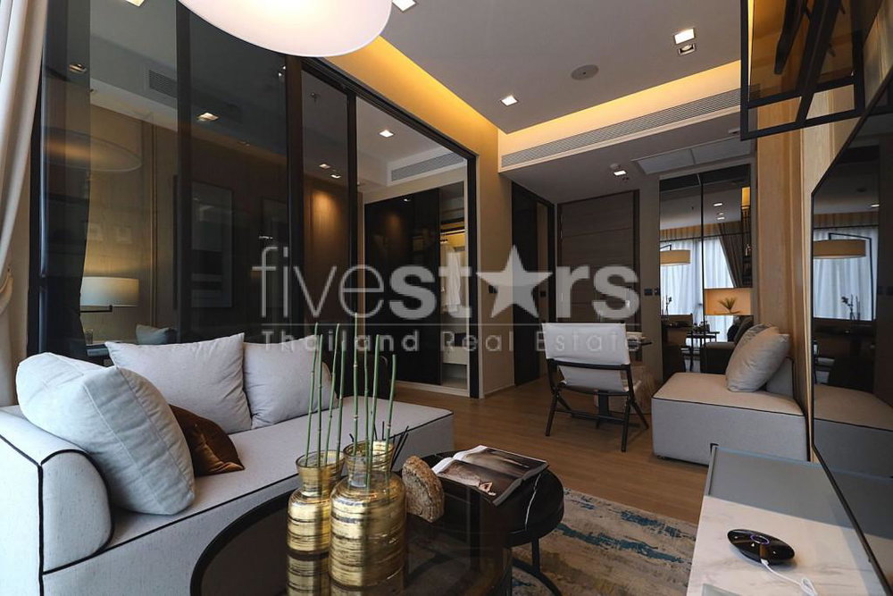 One bedroom luxury apartment in Ekamai 410771188