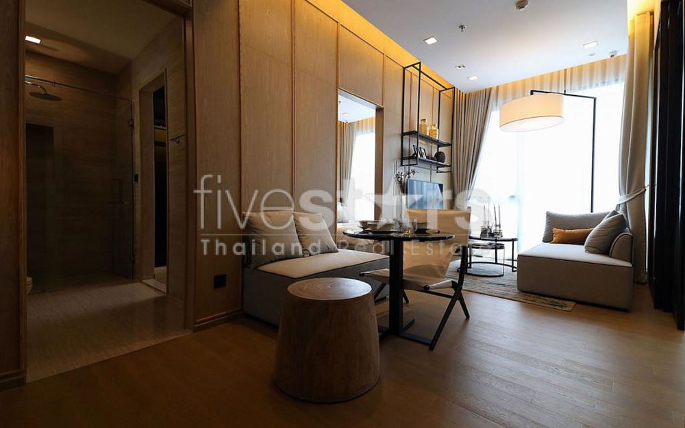 One bedroom luxury apartment in Ekamai 410771188