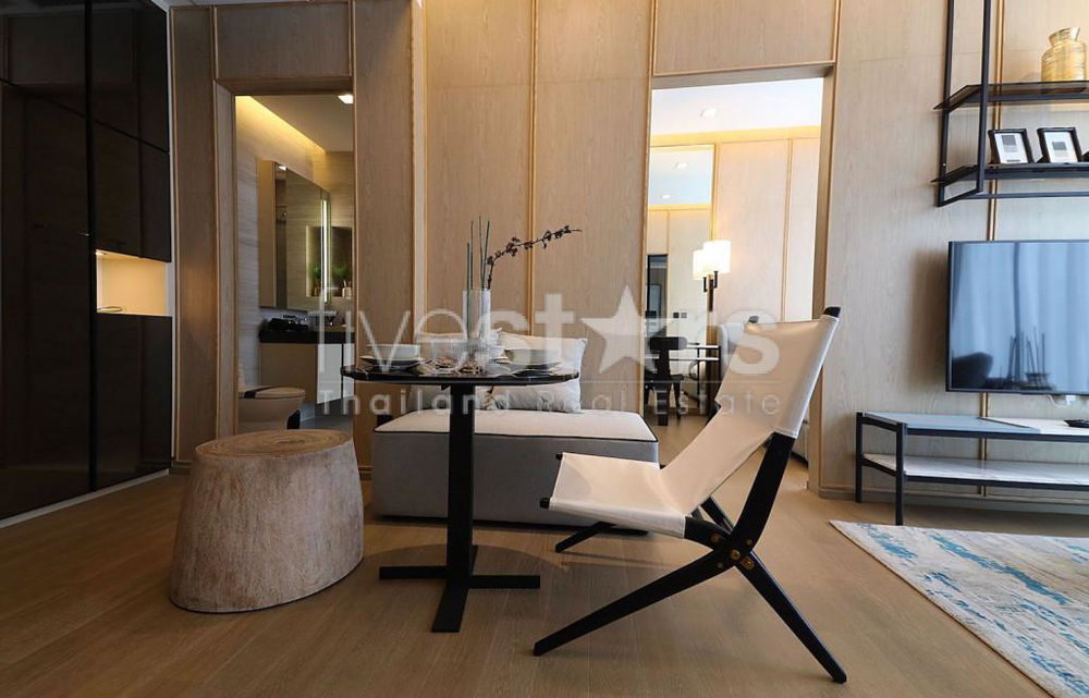 One bedroom luxury apartment in Ekamai 410771188