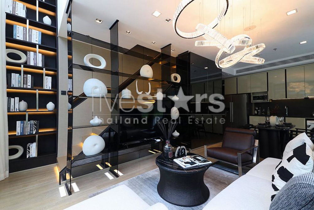 Beautiful 2 bedroom duplex condominium for sale in Ekamai 4134911960