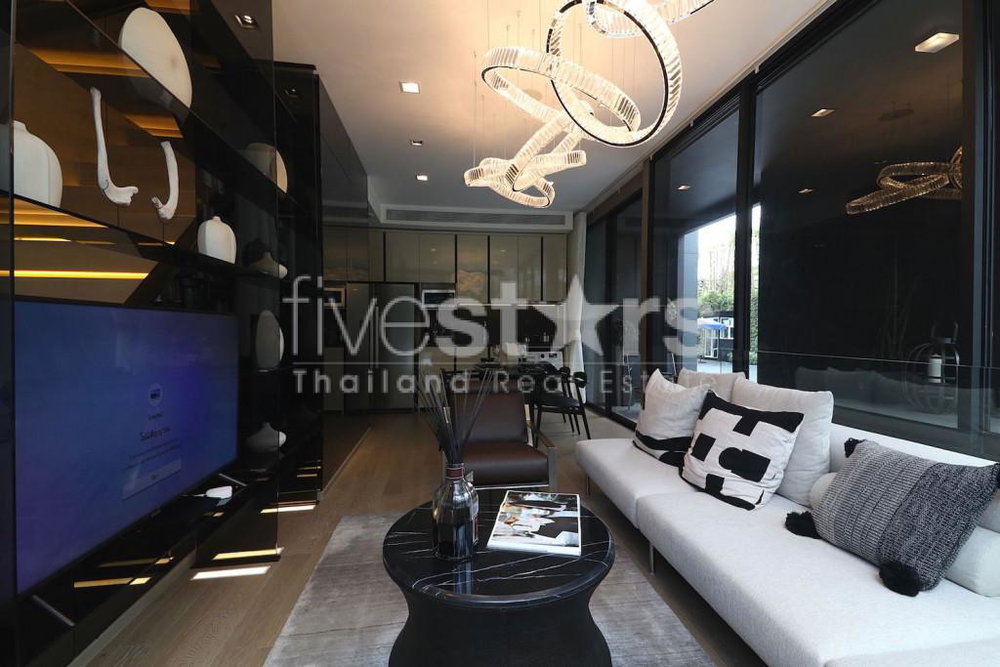 Beautiful 2 bedroom duplex condominium for sale in Ekamai 4134911960