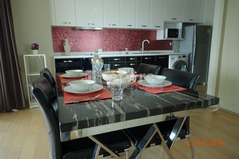 2 bedrooms condo for sale in Ekkamai 2995161083
