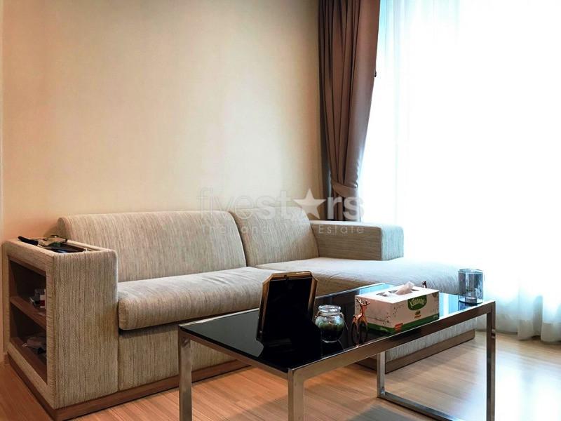 2 bedrooms condo for sale close to BTS Onnut 886185981