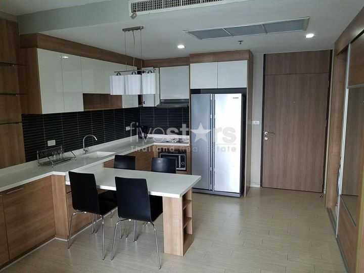 2-bedroom high floor condo connected to BTS Thonglor 341338588