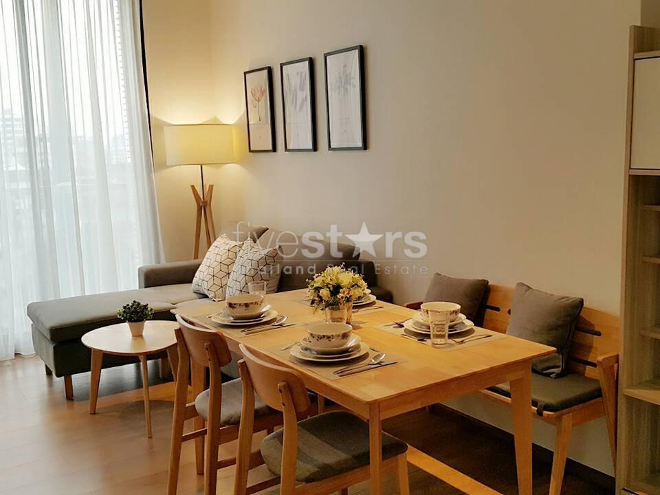 2 bedrooms condo for sale close to the BTS Phrom Phong 2202982670