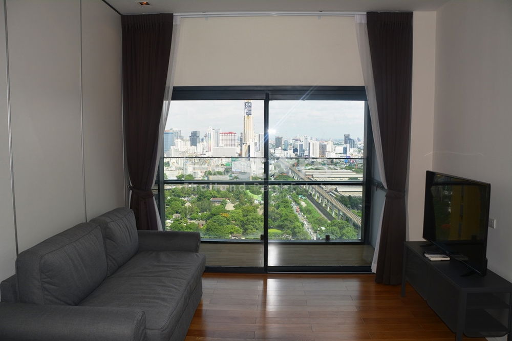 1-bedroom modern high floor condo on Petchaburi Road 2895780385