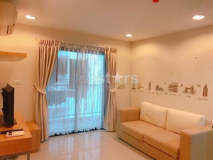 1 bedroom condo for sale close to BTS Ekamai 967900339