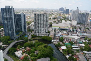 Modern 2-bedroom condo in Onnut area 189397169
