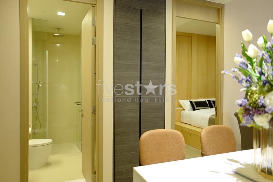 Brand new 2 bedroom condo for sale in Asoke 480037572