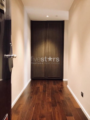 Luxury 2 bedroom condo close to Phrompong BTS station 933304732