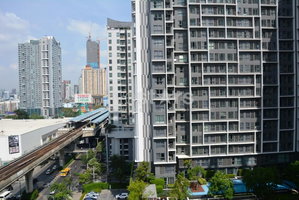 2-bedroom modern condo 200m from BTS Onnut 3057009755