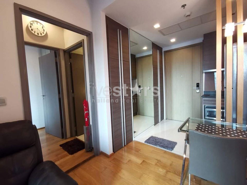 1 bedroom condominium for sale very close to Thonglor BTS 4135304095