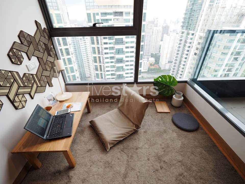 2 bedrooms condo for sale in Phromphong 2332839898