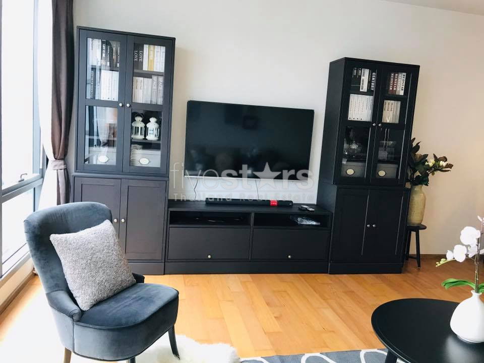 2 bedroom condo for sale near BTS Nana 2950043589