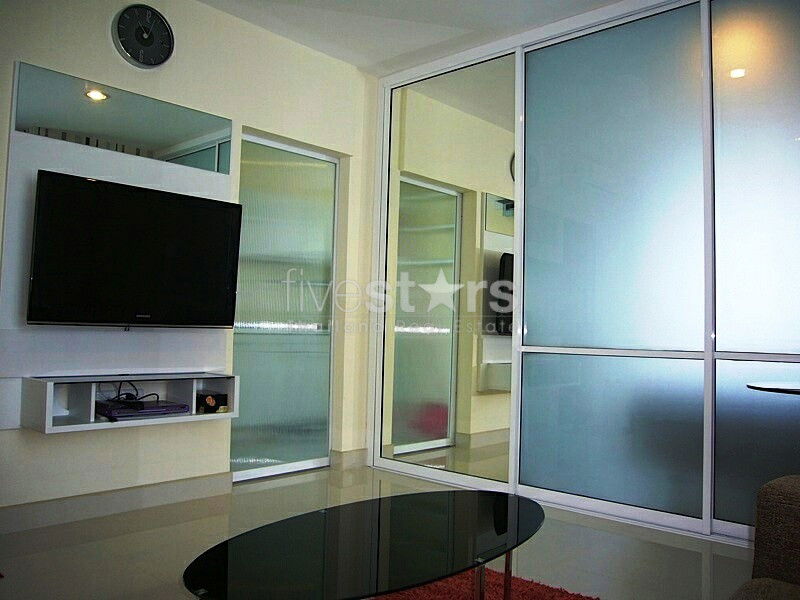 1 bedroom condo for sale in Sukhumvit 2100665433