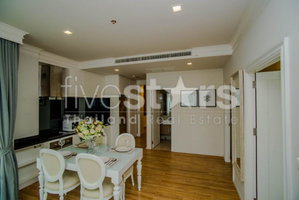 2 bedroom luxury condo for sale close to Ekamai BTS Station 993958752