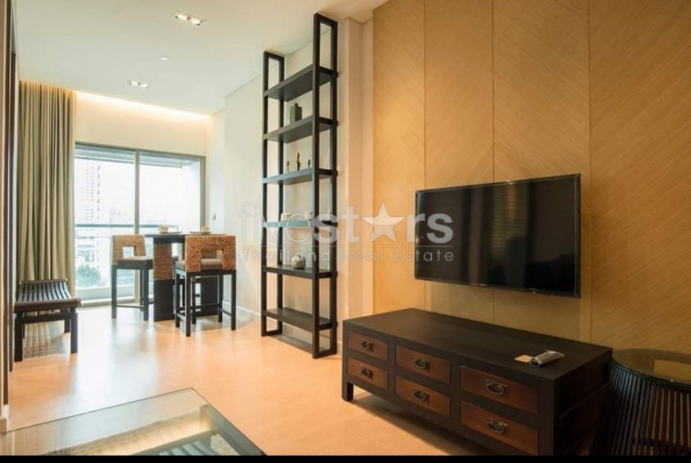 1 bedroom condo for sale close to Surawong Toll Plaza 2578219403