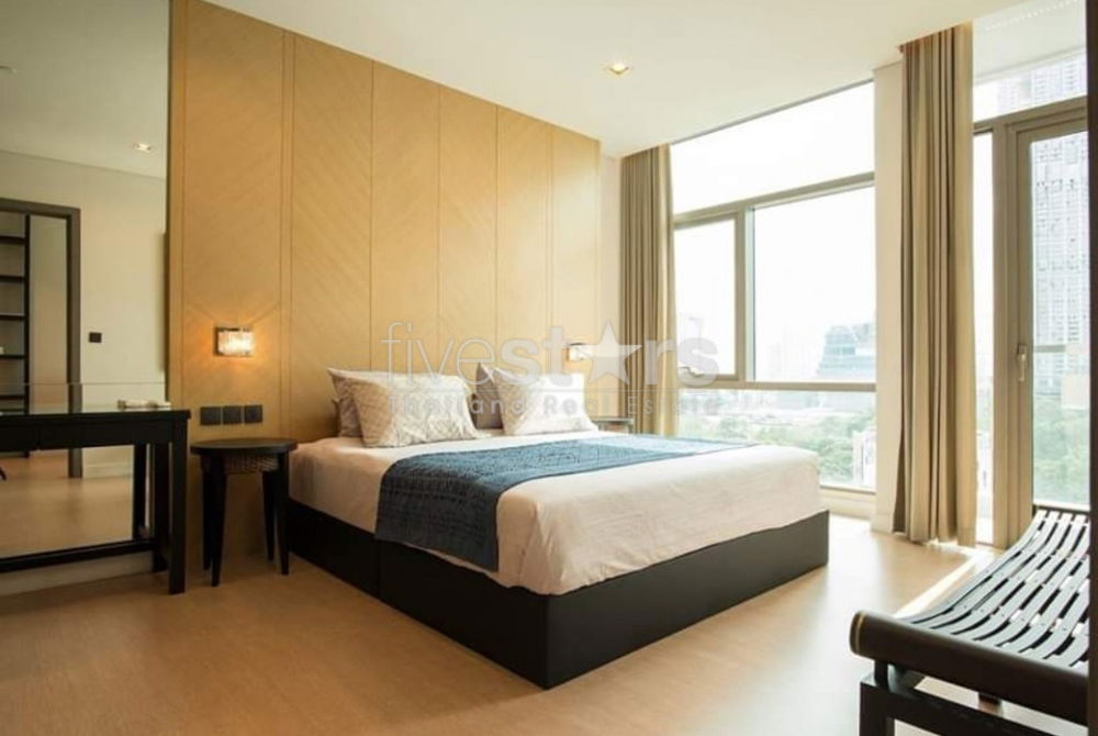 1 bedroom condo for sale close to Surawong Toll Plaza 2578219403